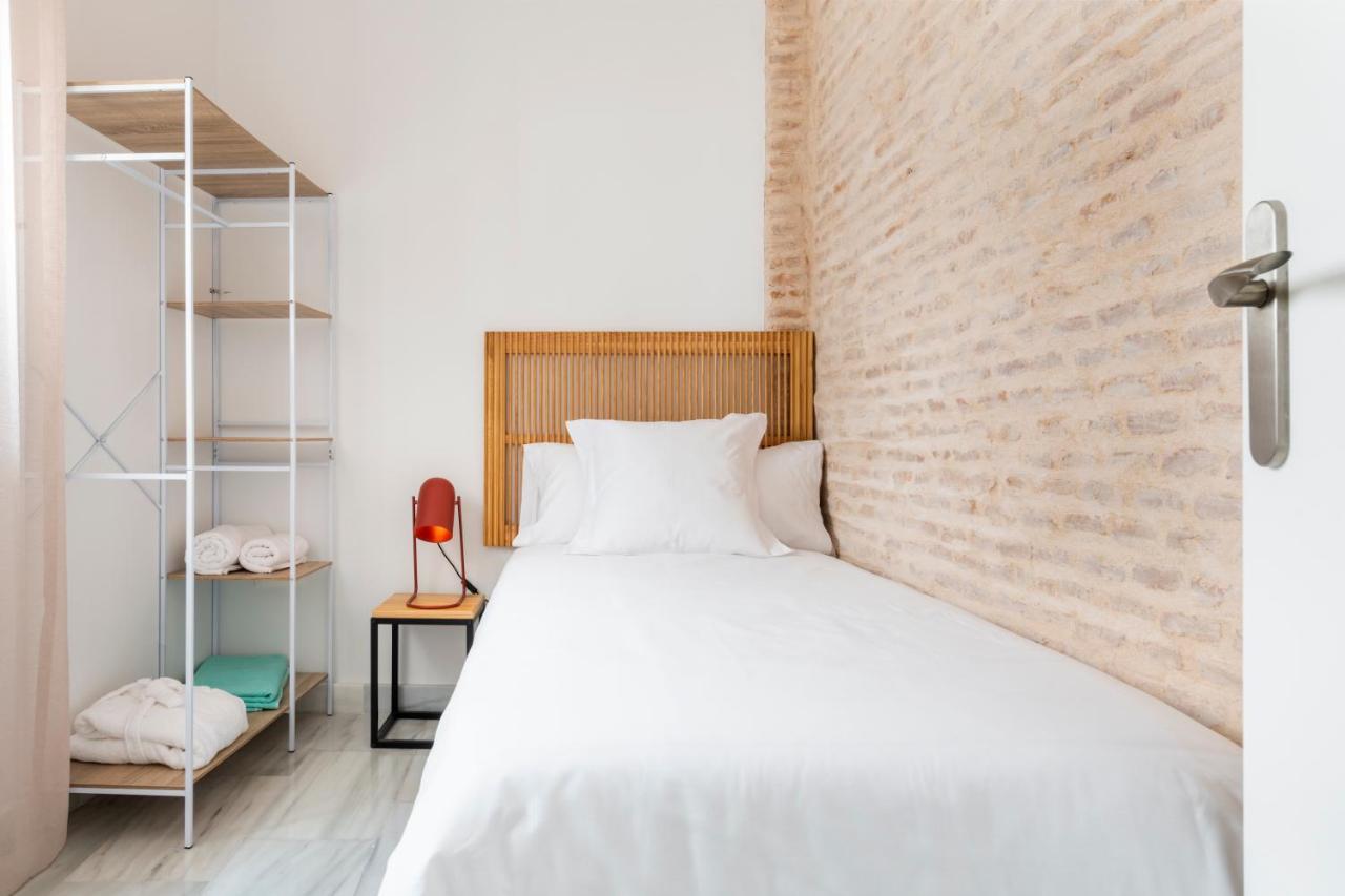 סביליה Magno Apartments San Gil - Shared Jacuzzi מראה חיצוני תמונה