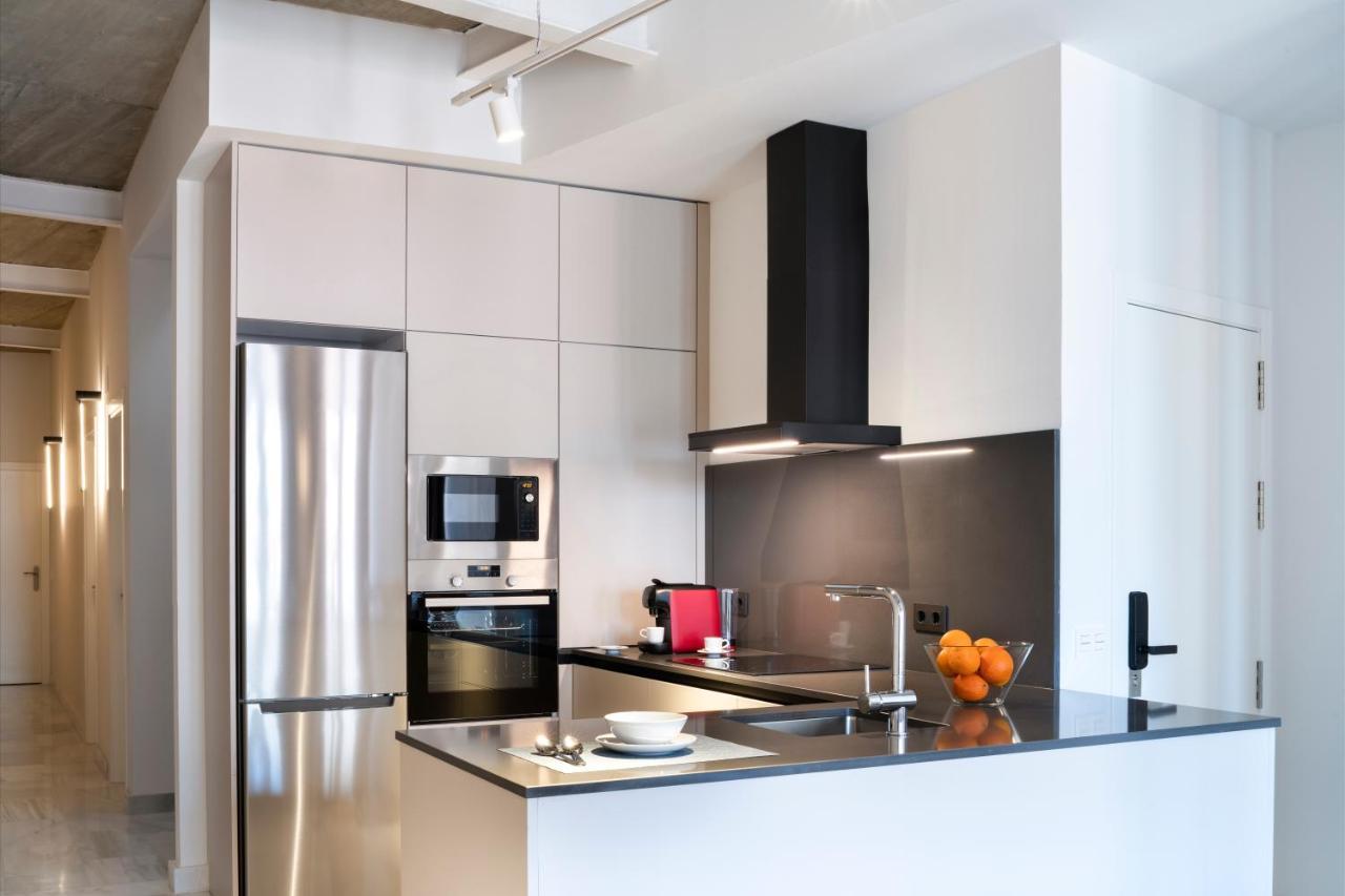 סביליה Magno Apartments San Gil - Shared Jacuzzi מראה חיצוני תמונה