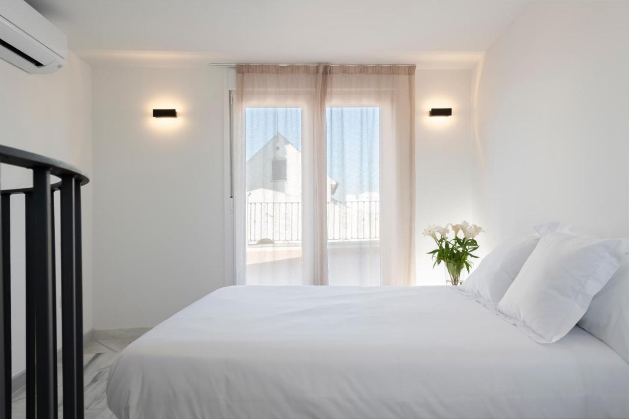 סביליה Magno Apartments San Gil - Shared Jacuzzi מראה חיצוני תמונה