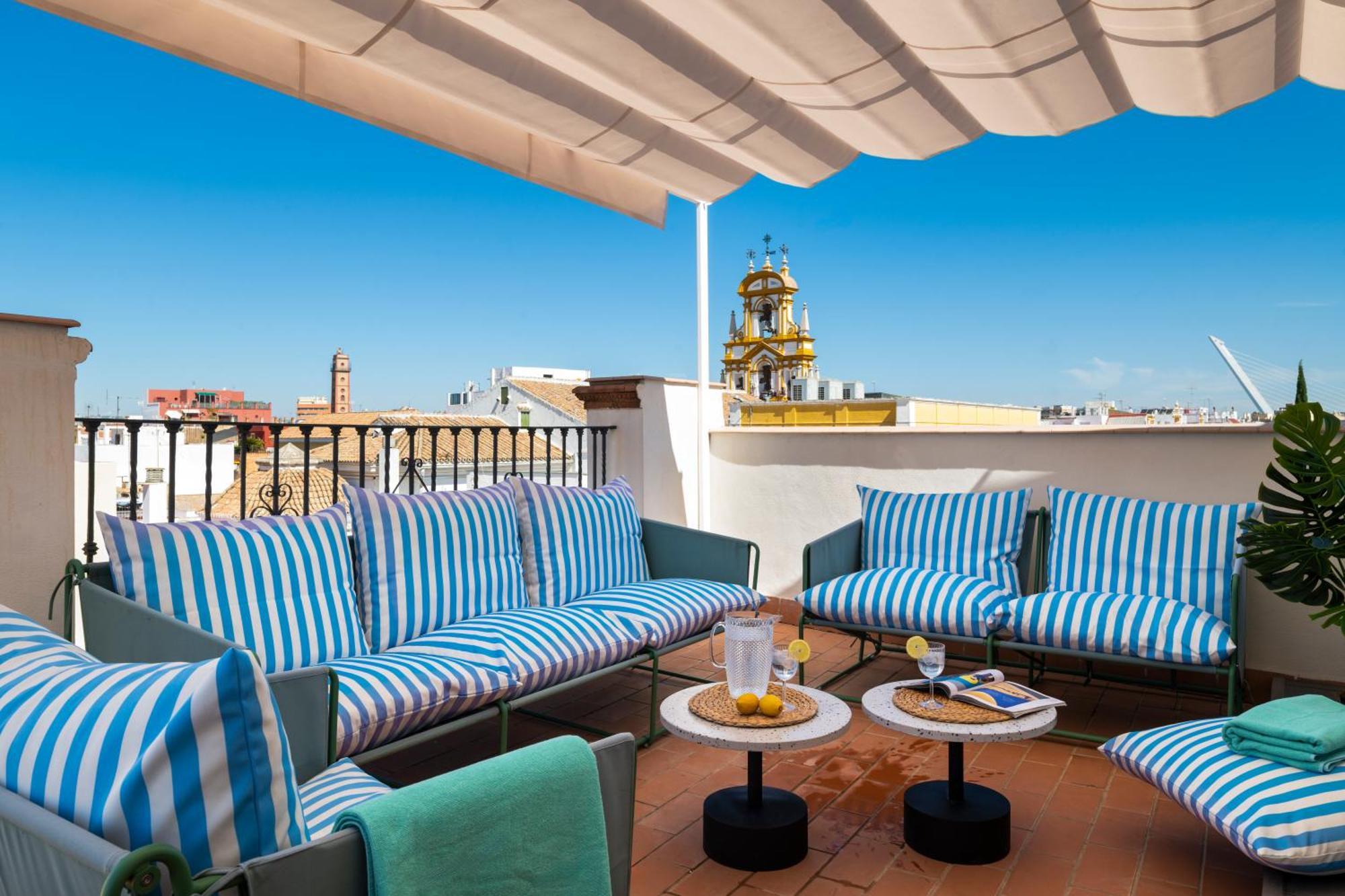 סביליה Magno Apartments San Gil - Shared Jacuzzi מראה חיצוני תמונה